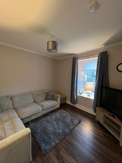 Newly Refurbished Flat - Callander Apartman Kültér fotó